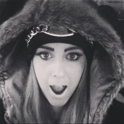 I live for the applause . .
