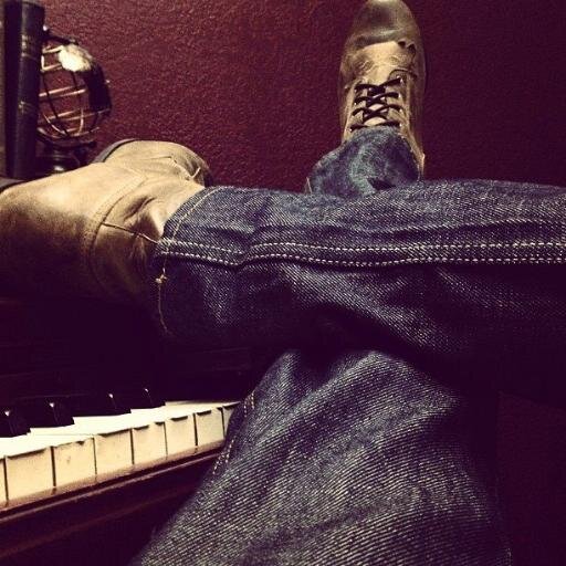 irlanjrodriguez's profile picture. Let's Make this world beautiful by way of singing