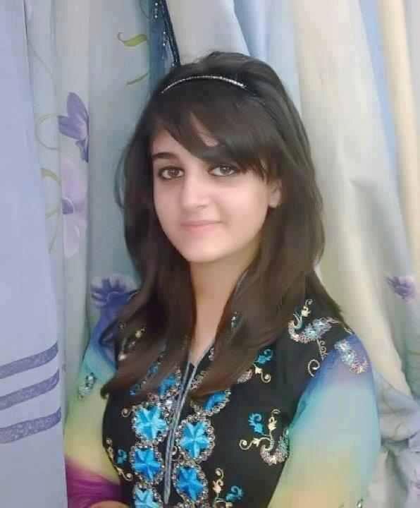 anikatasmin2's profile picture. tarchera