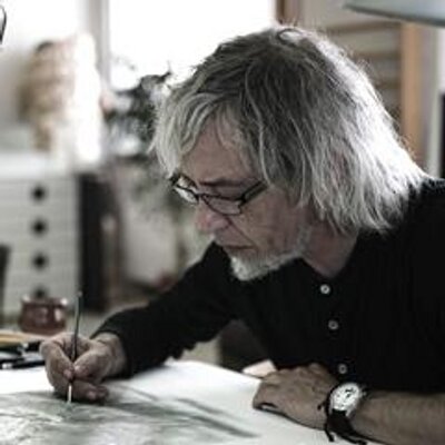 LUIS ROYO & ROMULO ROYO: ART GENERATIONS INAUGURATES LUCCA COMIC & GAMES  2023 - Laberinto Gris