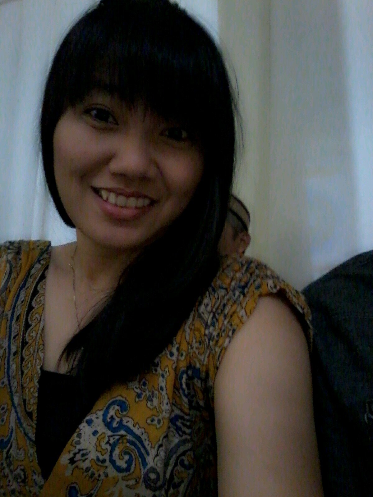 azolagilz's profile picture. ♥keep sttong with smile♥