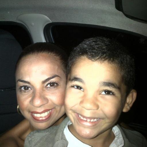 Comunicador Social, Madre y Abogado Venezolana.