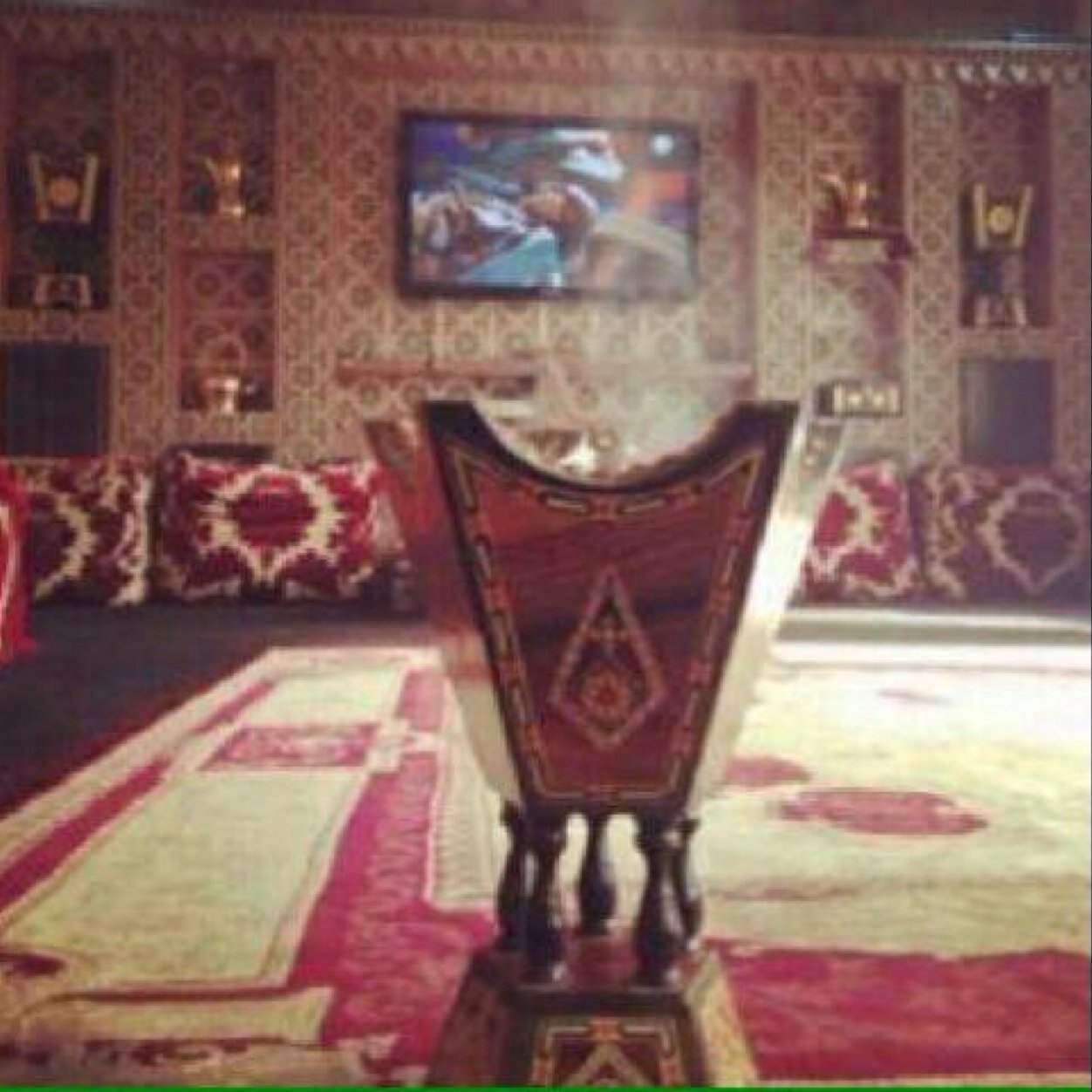 سبحان الله و بحمده ✨. https://t.co/394bntDLyG