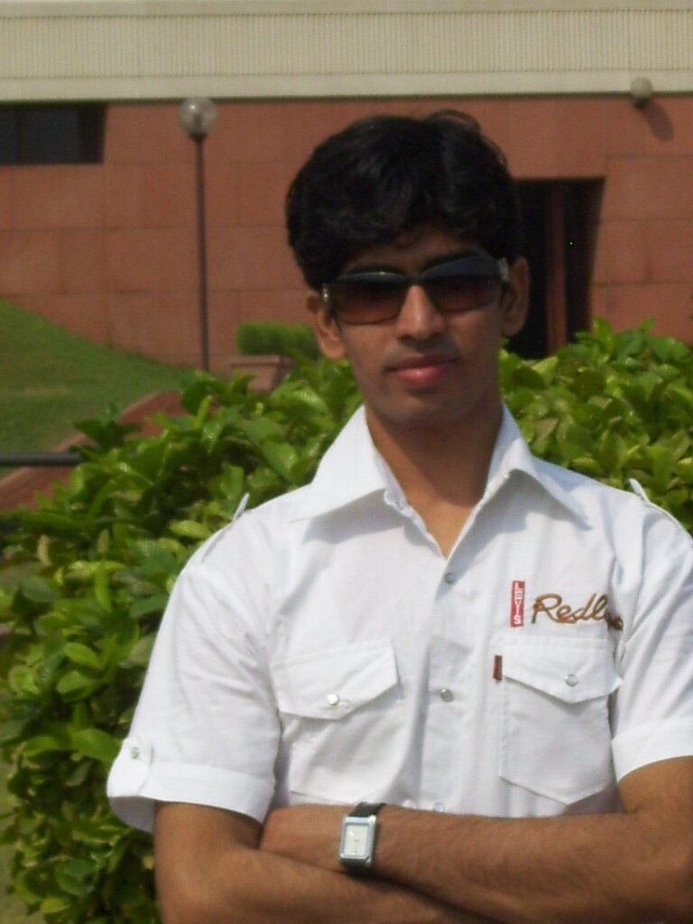 Working as an accountant with Rashi Peripherals Pvt. Ltd.( Delhi ) From 2007 and belong from Rajasthan ( Ramgarh Shekhawat ) Sikar.