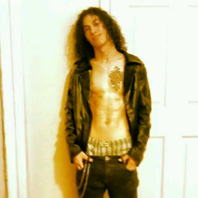 love every thing i even l love my wife beecher mi amor
