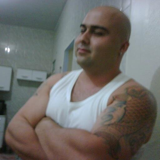 daniloacetozzi's profile picture. Pai de 2 lindos filhos, Marido de uma linda Esposa e torcedor de um time campeão São Paulo FC