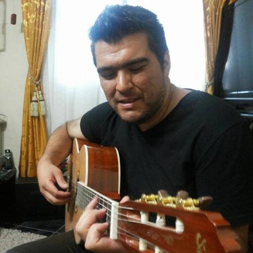 Security Engineer, tecnópata en potencia, amante de la música y Cruzado de corazón
