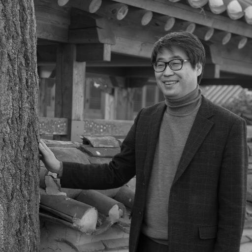전주, 도시기획자, 남부시장 청년몰, 한옥마을, 사회적경제, 마포 늘장, 저서 및 공저 「꽃보다 병수씨」「도시기획자들」「지역의재구성」외