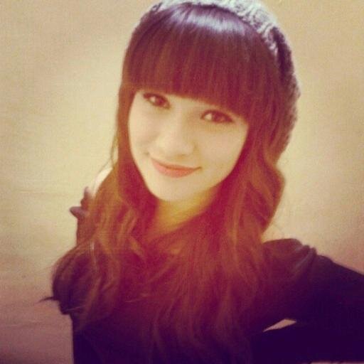 SandiaVanesa's profile picture. мe gυsтα:тσмαя ғσтσs ✿ viαנαя ✿ iя α ғiesтαs ✿ bαiℓαя ✿ Oiя мusic ✿ (мi Cυмpℓe 1-Jυℓiσ) ✿ 
 Sσy Aℓegяe ✿ ρσsiтivα ✿ яσмαnтicα ✿ sinceяα ✿ Cσσℓ ✿ тieяnα ✿ eтc