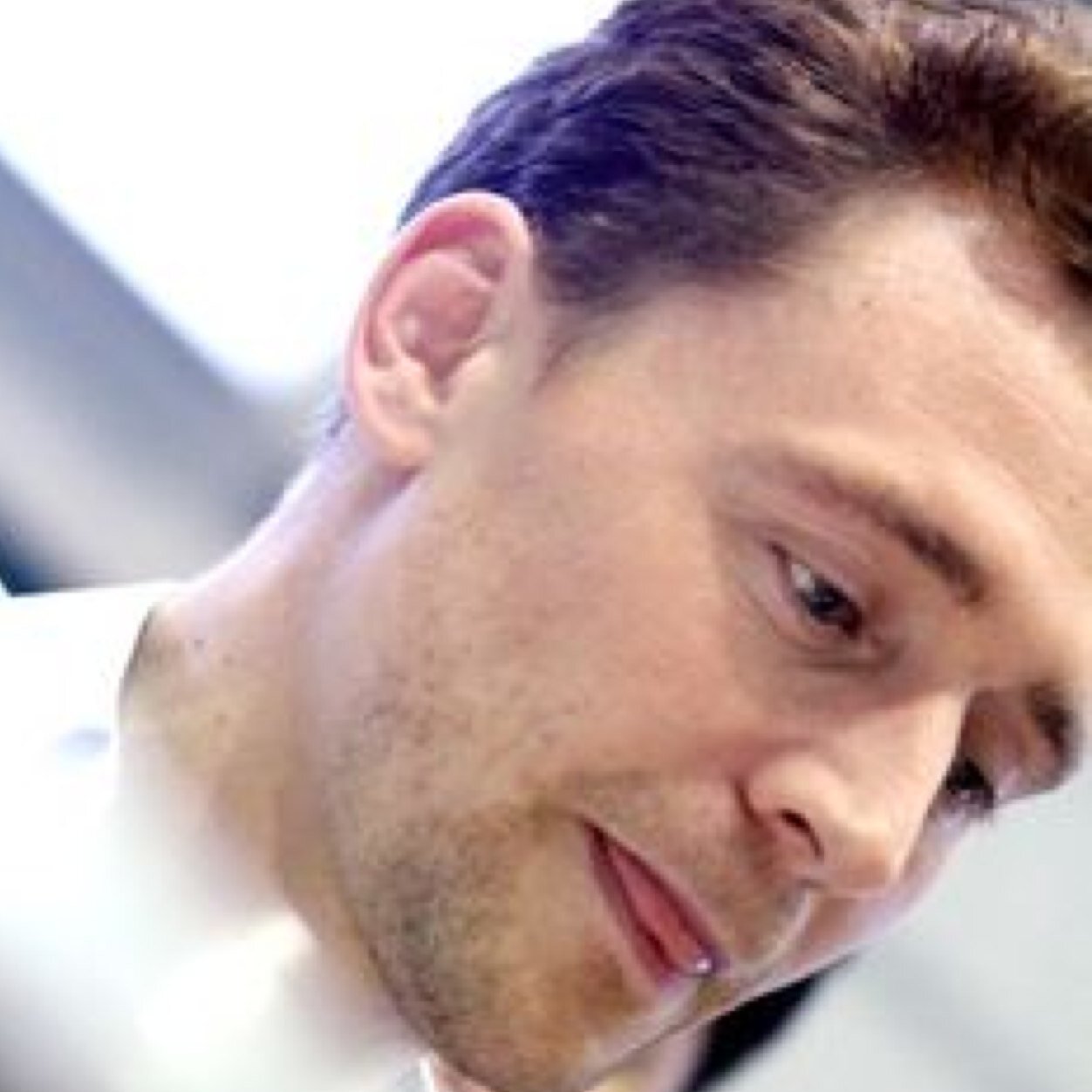 I am Tongue, of Tom Hiddleston, and I am burdened with glorious saliva.