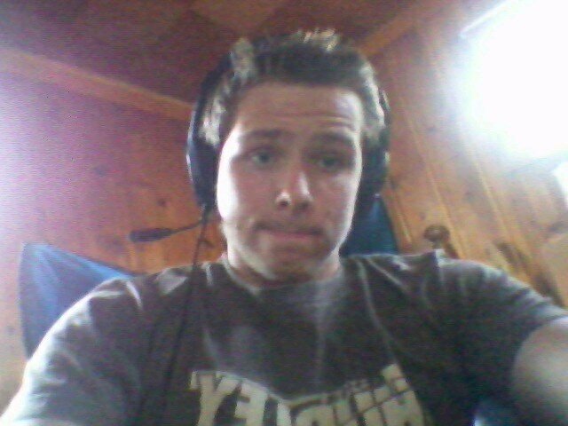 Perf_for_u's profile picture. Part of Raw gaming love sports gaming and family always follow your dreams it will happen if you believe @Rawambitionorg         t