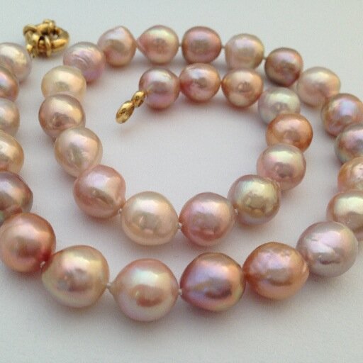 HarmonyPearls9's profile picture. Harmony Pearls specializes in providing pearls and beautiful pearl jewelry to pearl lovers around the world.