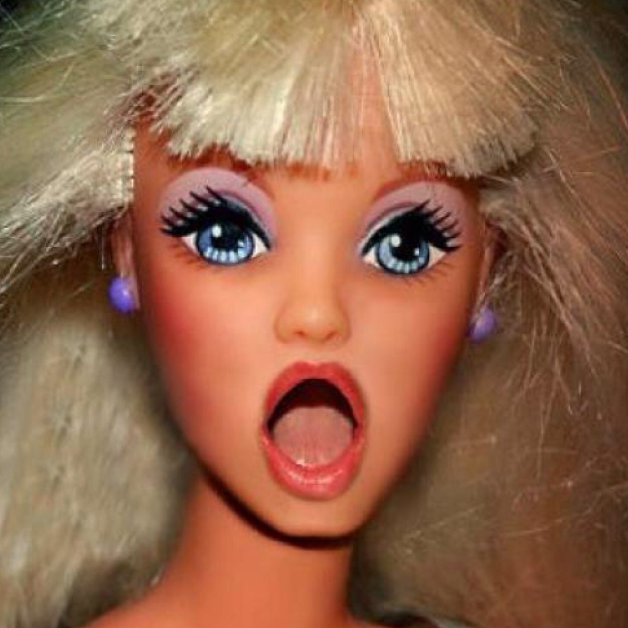Conoce las 11 Barbies Más Extrañas del Mundo - Increible Las barbies mas fe...