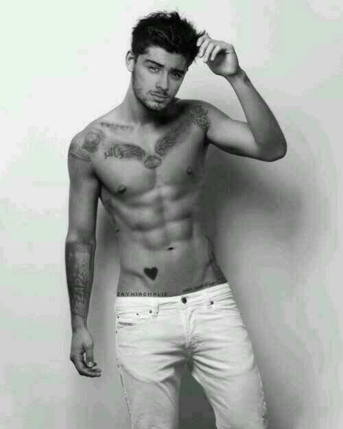 please folllow @TMIperfection1D @TMIperfection1D :) :)