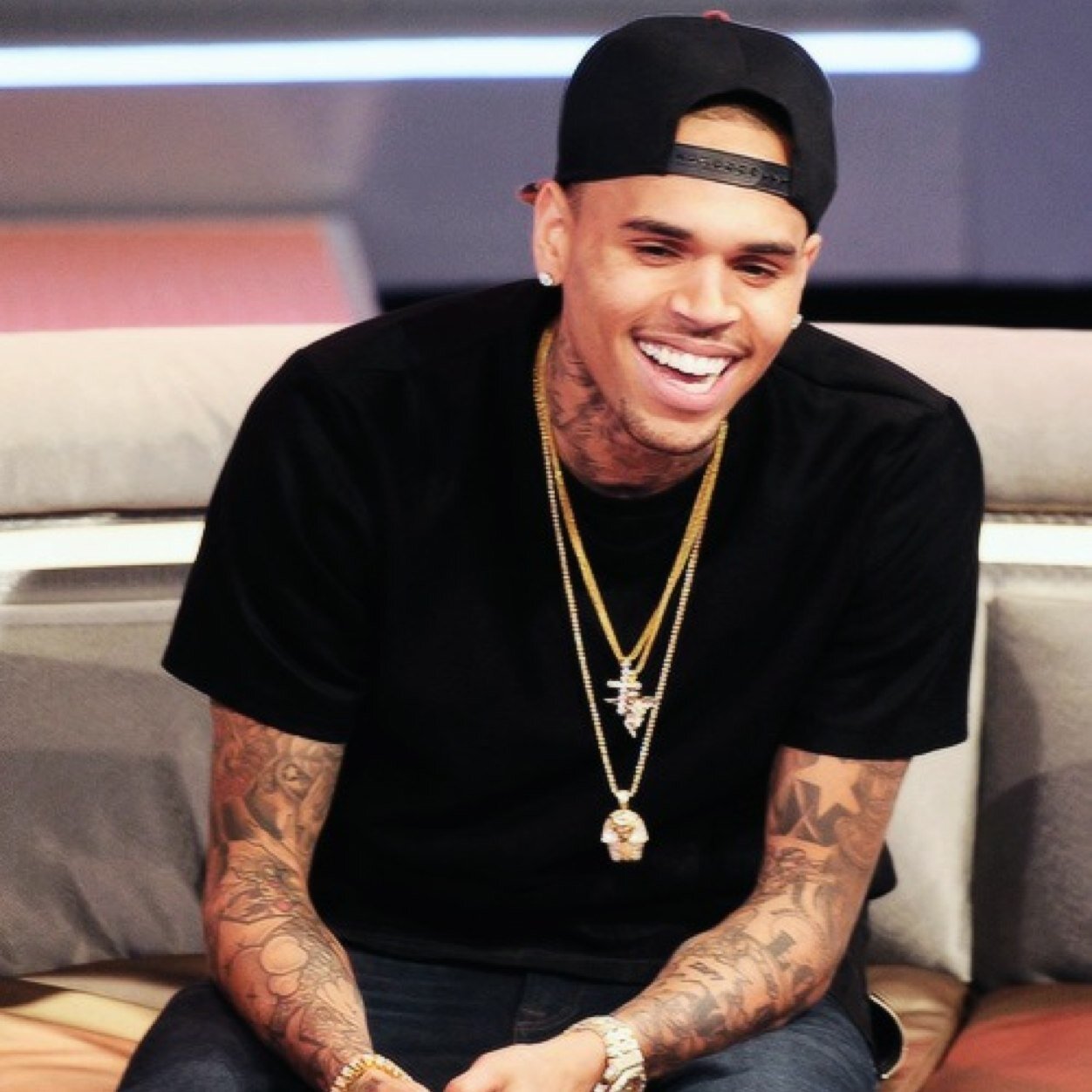 ffxffxx's profile picture. chris brown ♡
