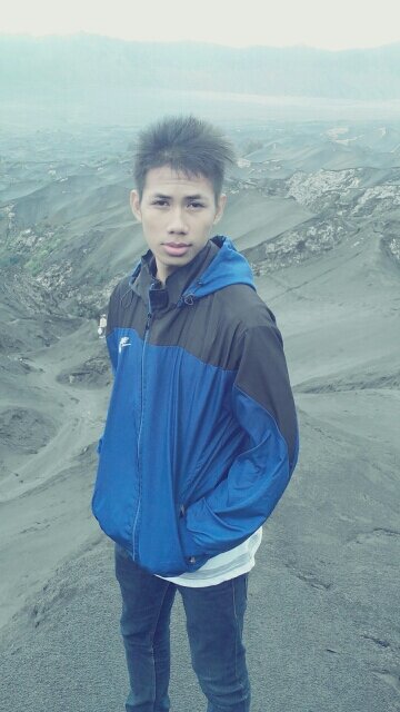 AErvian's profile picture. jesus christ.