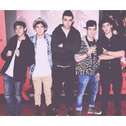 dogs gonna bark ツ the janoskians fucked up my social life ツ also follow my main account @beauwjob