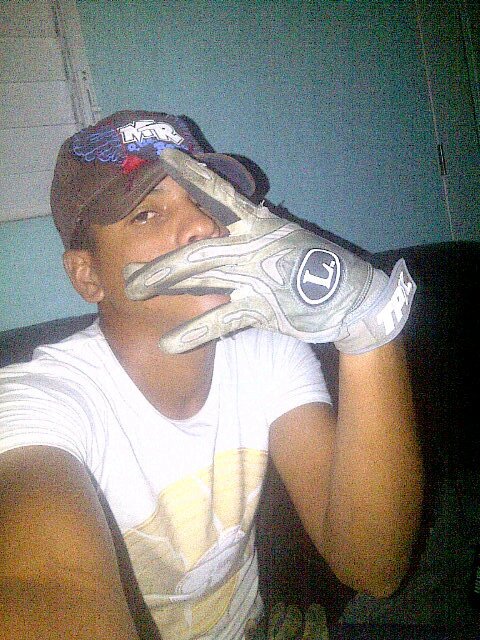 Yego tu aji gutoso...:* 3 Cria perico pak tenga CotORRa...