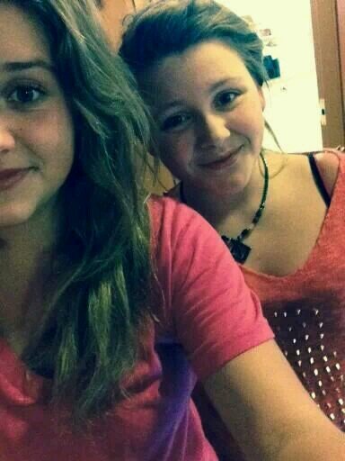 amyreichenbach1's profile picture. works for mc donalds