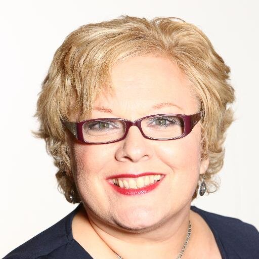 Copywriter and Video Marketing Expert - Get My Free Video Course at http://t.co/blvdiP1fG1