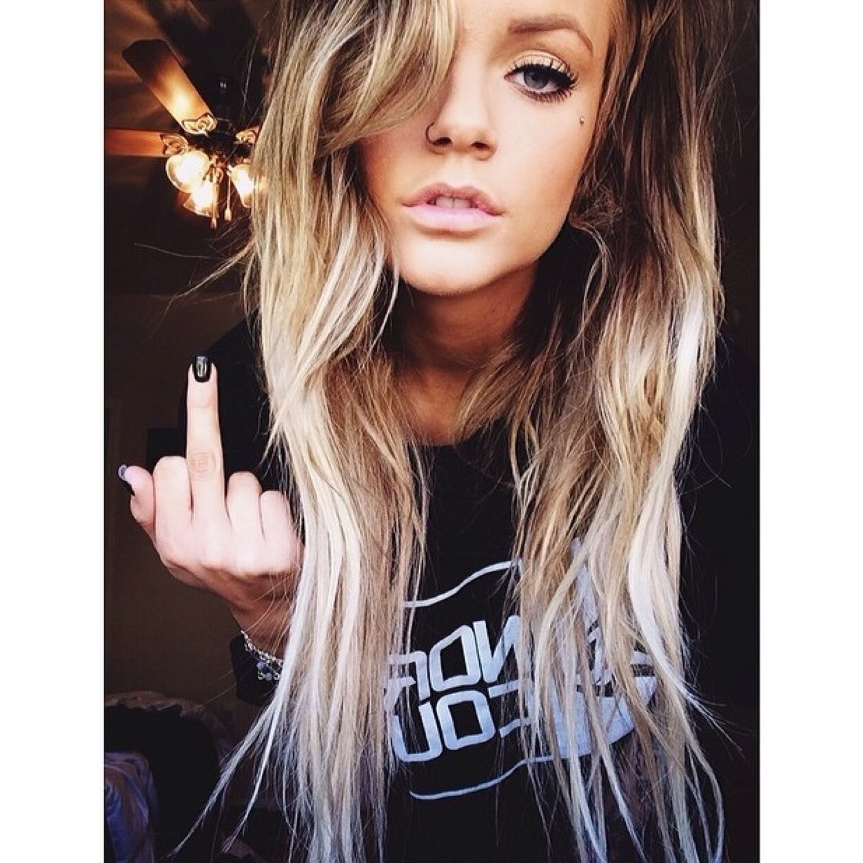 Chickety check yourself before you wreck yourself✌️