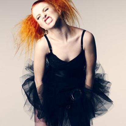 Skazana na rock. Życie nie jest fair. Coffeeinegirl. No-life? Nirvana, Paramore, Luxtorpeda, oraz Bon Jovi, Coma i Snow Patrol. uuuuuuuuuuu