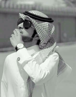 آمنت بأن الحب دعآء ، و لأني أحبك ؛ حيآة واحده لا تكفيني معك ، و سأضل أدعو لك حتى أضع يدي بيدك في جنّآته بإذن الله .. آللهم آجعل هذا آحد أسباب غفرآنك له ♥♥ '