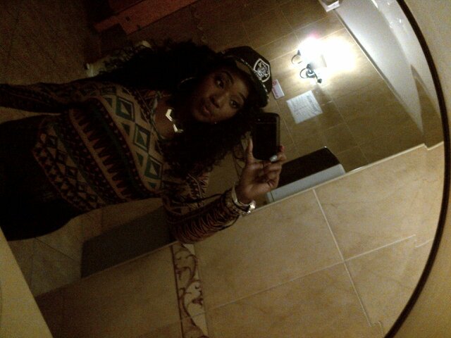 God first|| Aug21|| I LIVE LOVE LAUGH|| I respect my self n give respect to those that earn it|| lil Bahama Mama :D ^.^ || I'm doin me do you too|| ;)