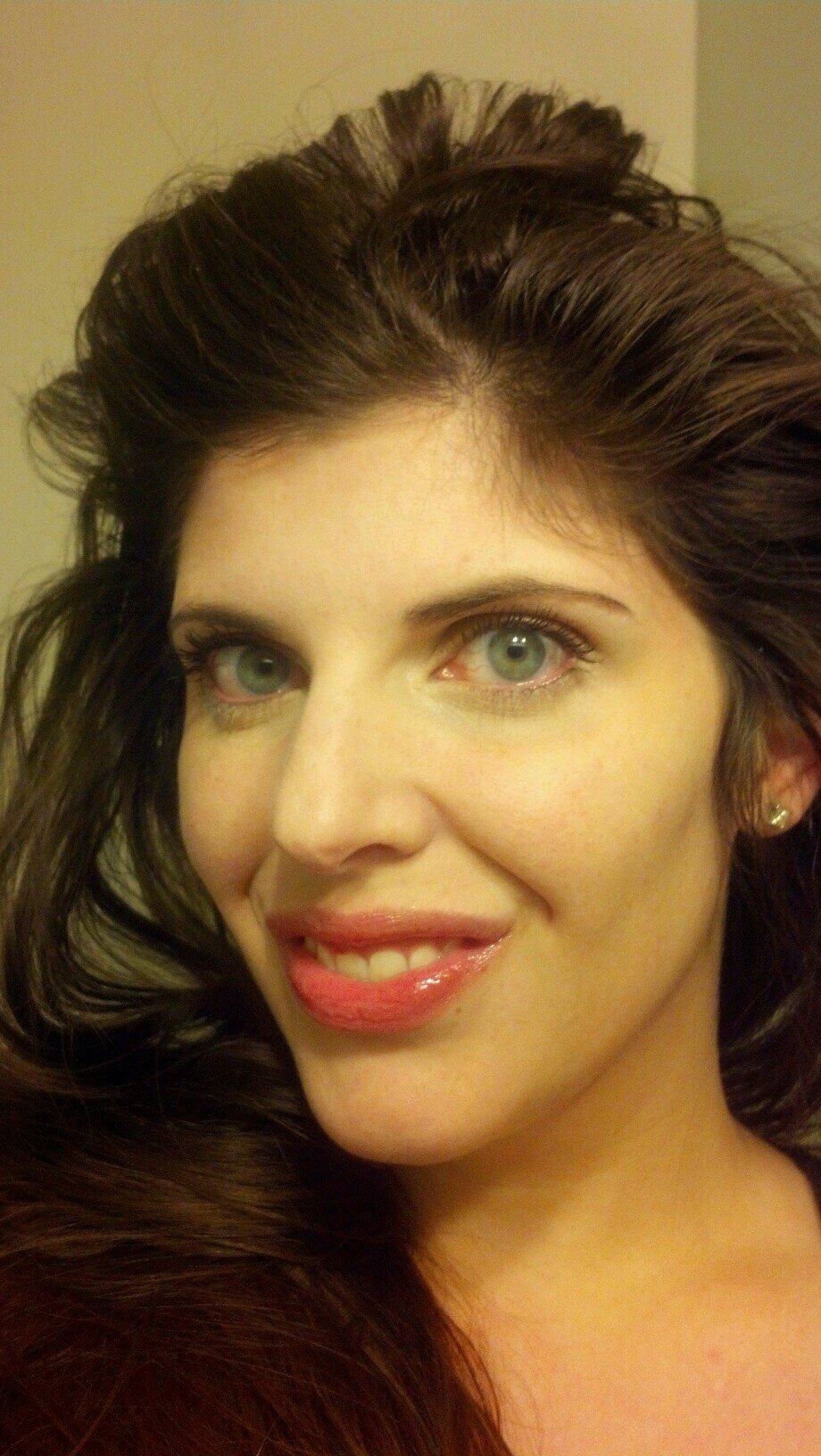 I am me. I don't mince words, and my two cents are priceless.