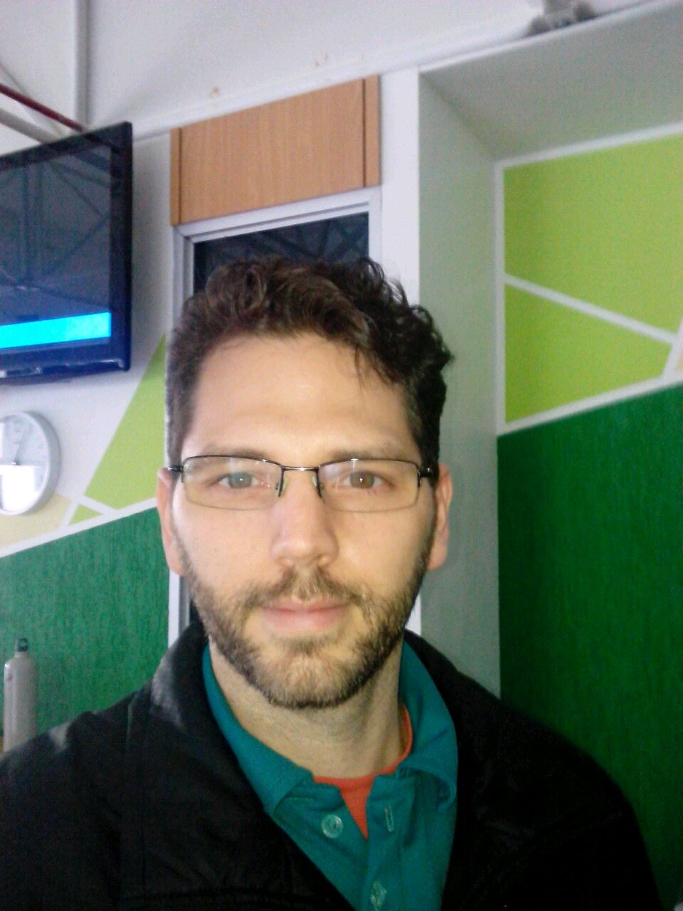 Instructor de ejercicios HIT. Psicólogo