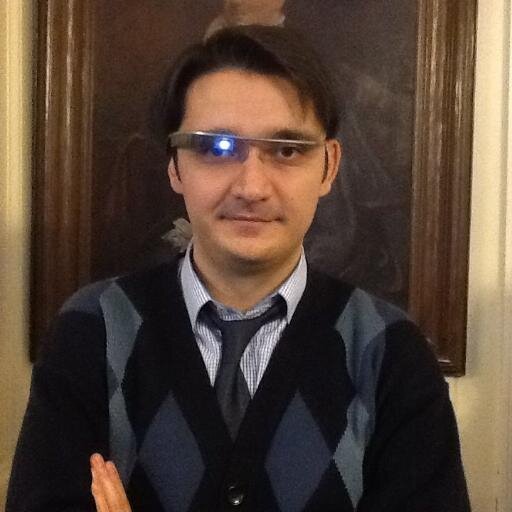 Google Certified Trainer - Marmara Üniversitesi BÖTE Mezunu - Robert Kolej - Eğitim Teknologu - 1:1 iPad - iTunes U  - #egitimdeteknoloji - #AcumenHCD