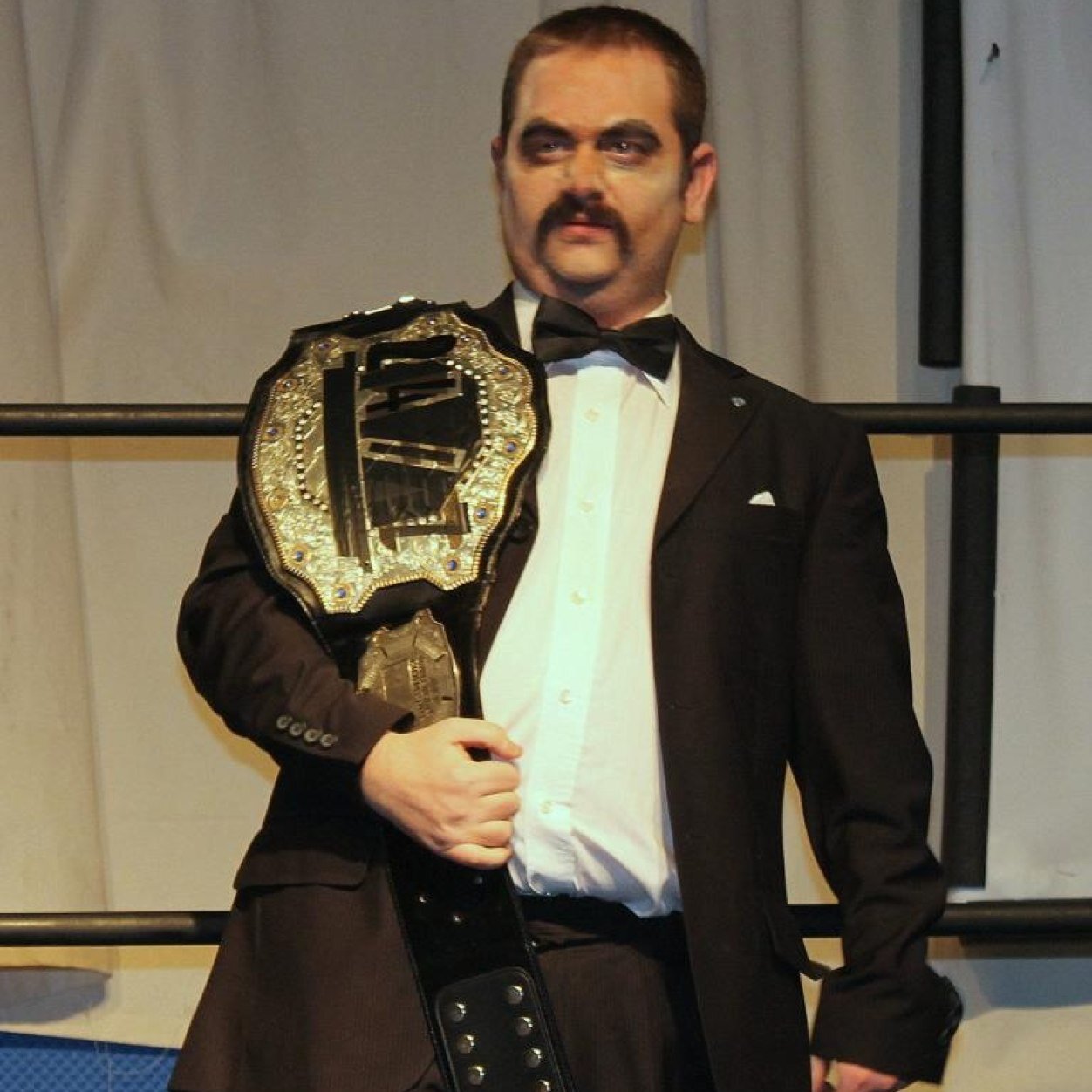 i am a manger at @the_OSWA and the 24/7 champion