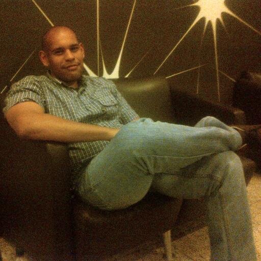 carlosg52838764's profile picture. 