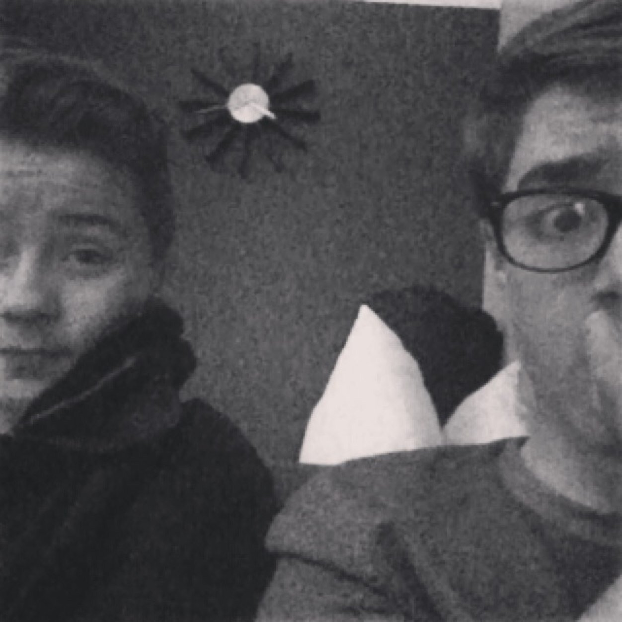 follow and i'll follow back. 
Essex