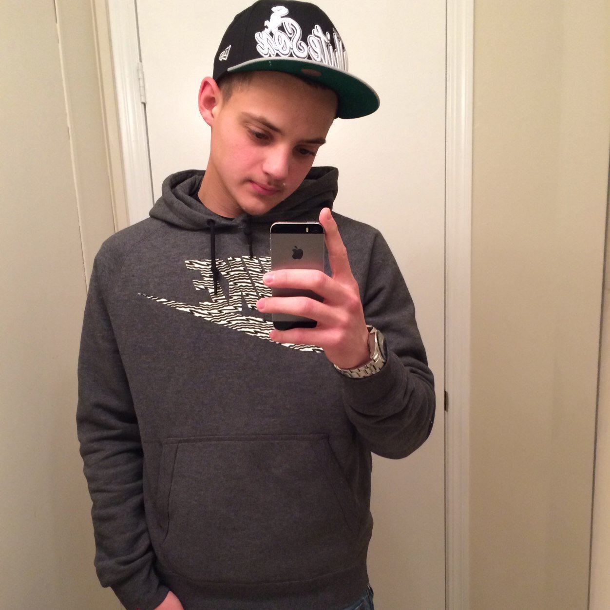 KingRawwwww's profile picture. FOLLOW MY MAIN PAGE --- @JT_D0T