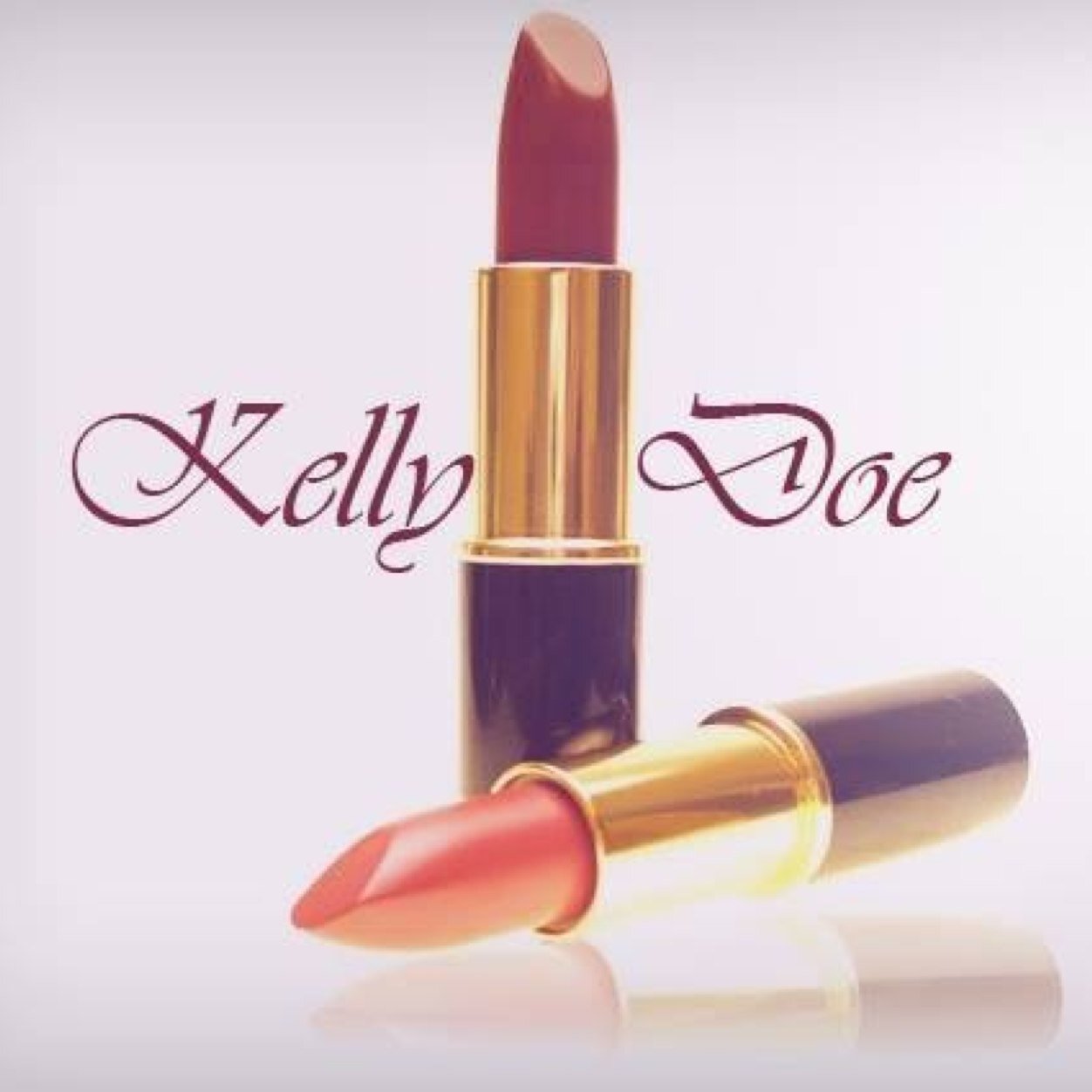 Croatian beauty/lifestyle blogger. Student. English major. Love all things beauty. Help me out by visiting my blog ❤