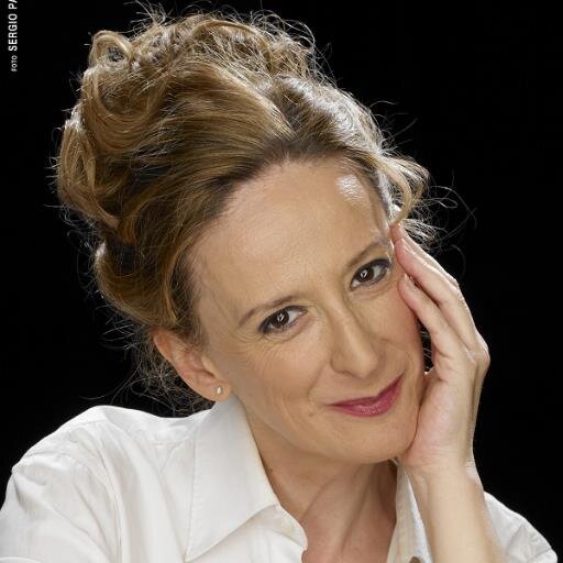 Actriz, teatro, televisión, cine, canto y verso...mucho verso.
Representante: https://t.co/JHelX2jWbV