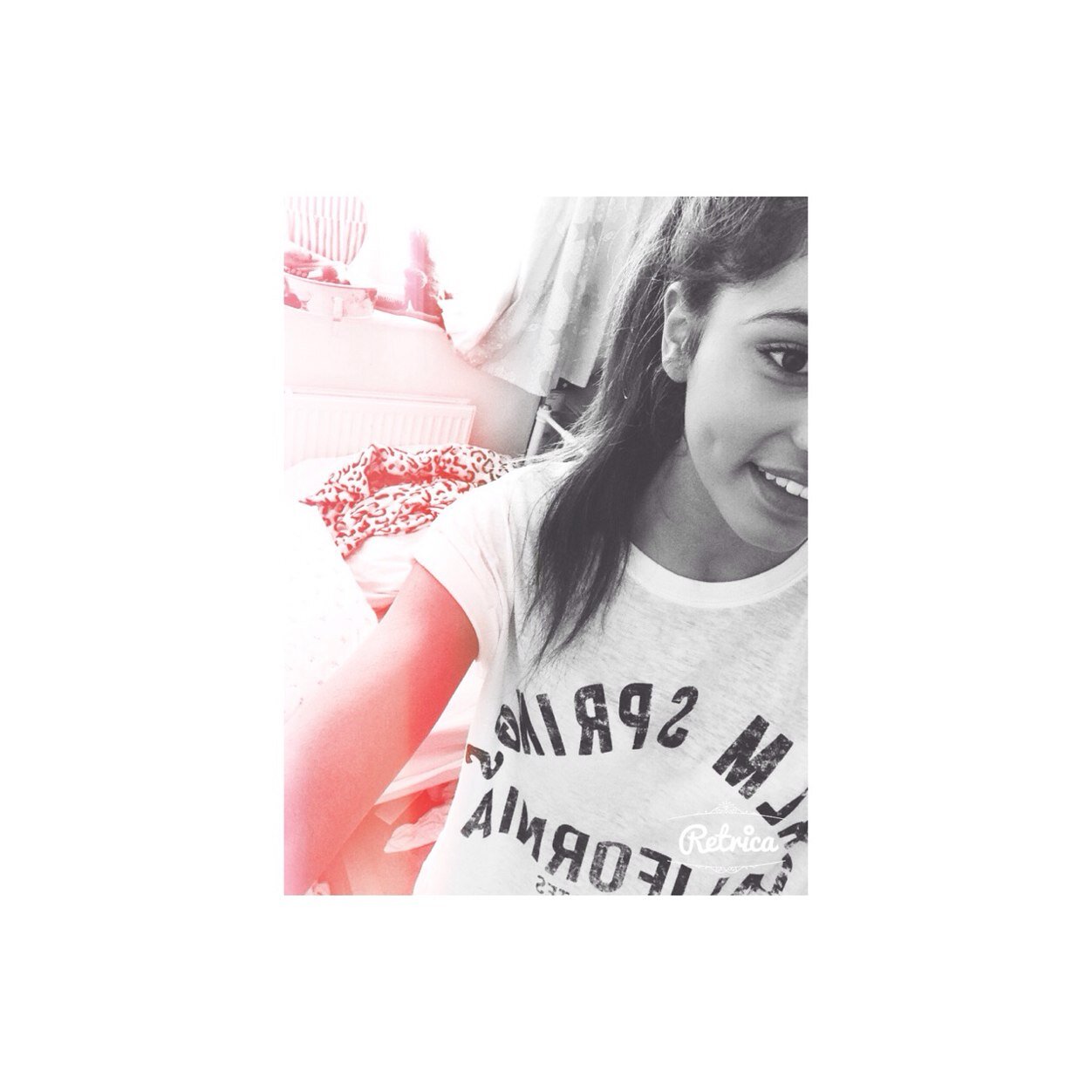 Instagram-sophie_graham_xx.     Snapchat-sophie_graham2