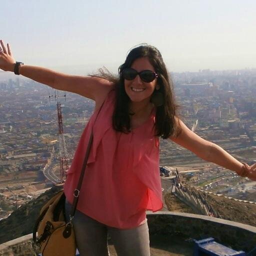 Amante de la Historia y deseosa de conocer todo lo que afecta al ser humano. Saber cómo han sido construidas las cosas permite desmontarlas.