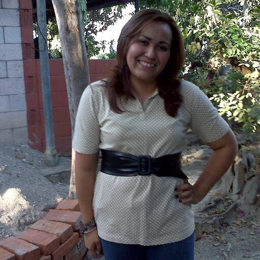 Bree_Masen's profile picture. Una soñadora incansable, Enamorada de Edward Cullen, Robsed,Robsten y Orgullosa Papa Frita Krisbian, Lectora Compulsiva   y agradecida de tener a Cristo Jesus.