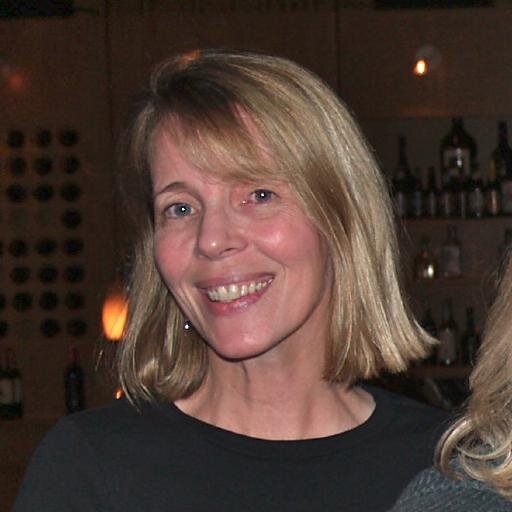 CarolynMorrell's profile picture. Midday Show Host-92.5 the River 
Part-time Underwriting Announcer-90.9 WBUR 
Unabashed geography nerd. Sucker for a Scottish accent