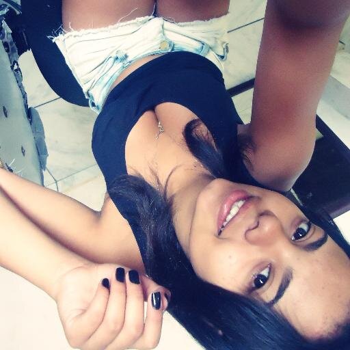 Com 240 mil motivos pra sorrir ♪