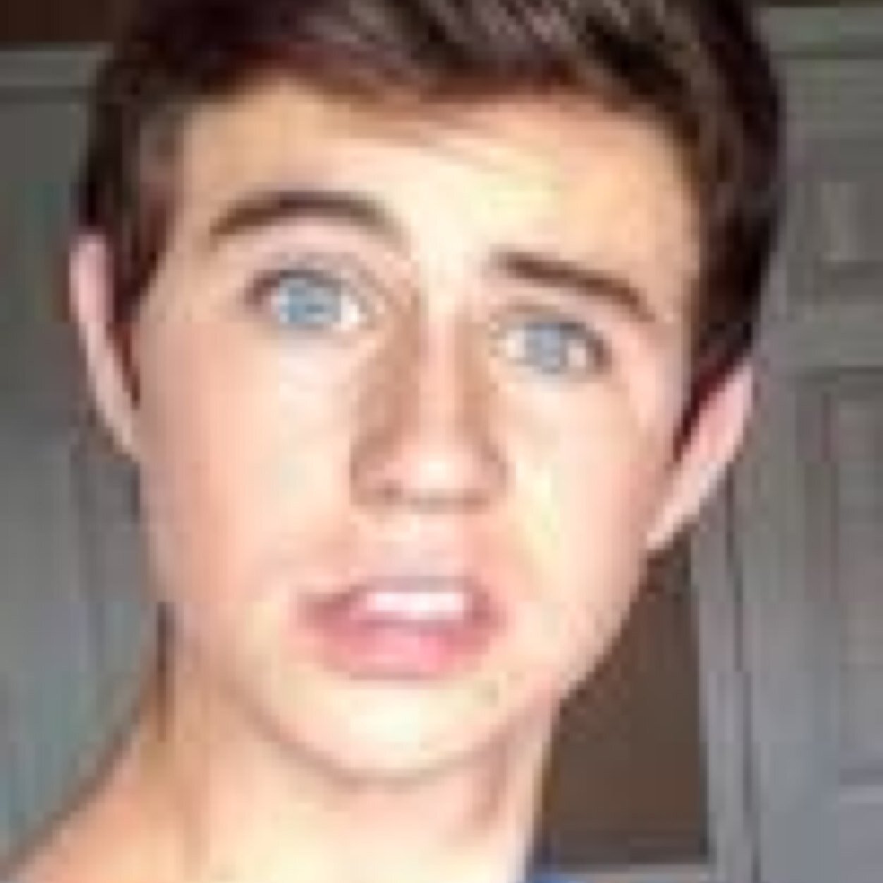 Nashs my bae  me on www.instagram/@hana_harlan