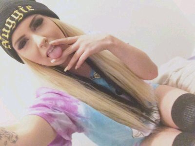 ✌