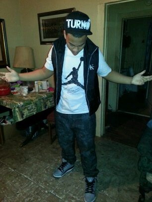 work for what u want#be who you want to be don't change for no one if they don't except you for being yo self fuck emm. klm ? dats baee ♥ 12.27.13