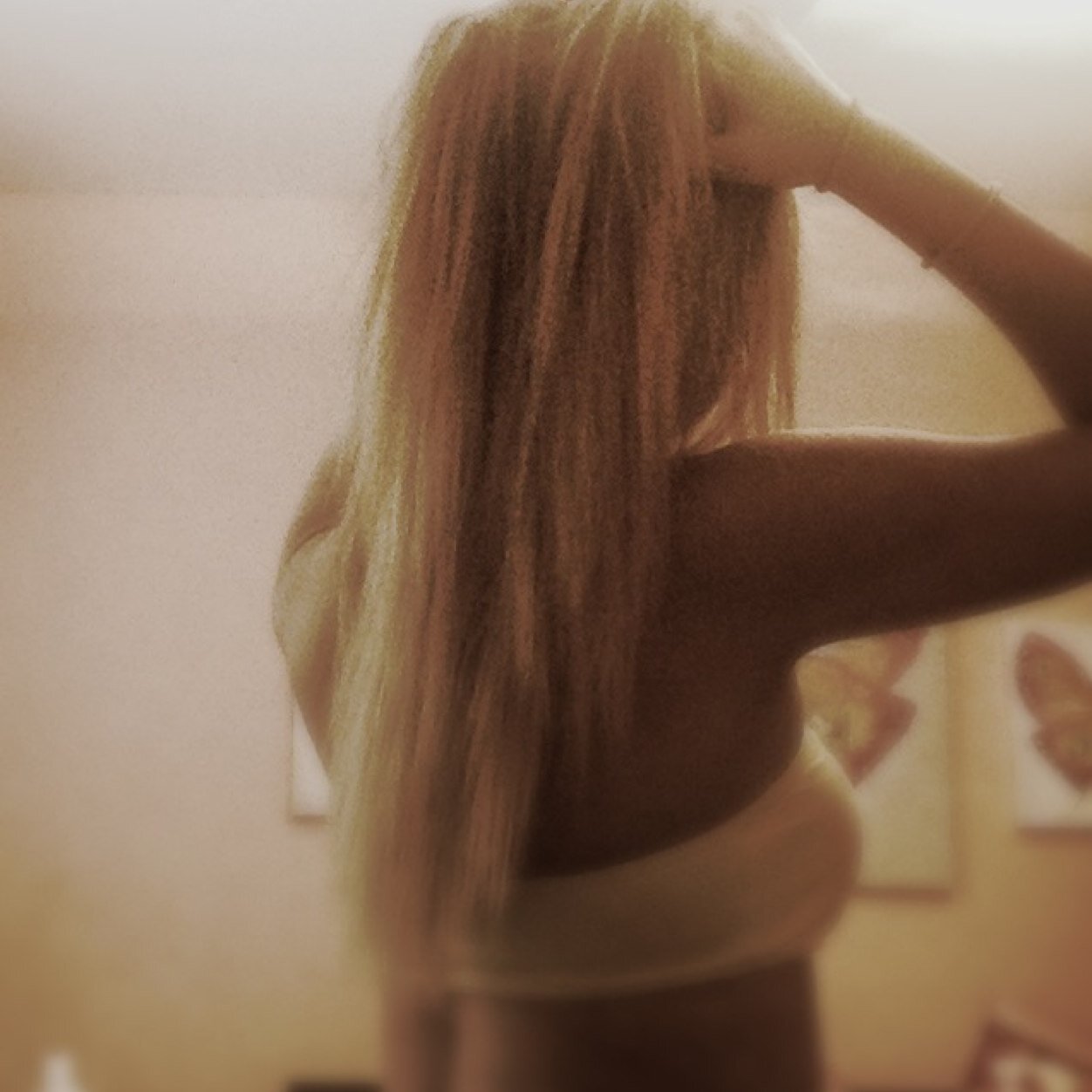 Blondes Do It Better.✋