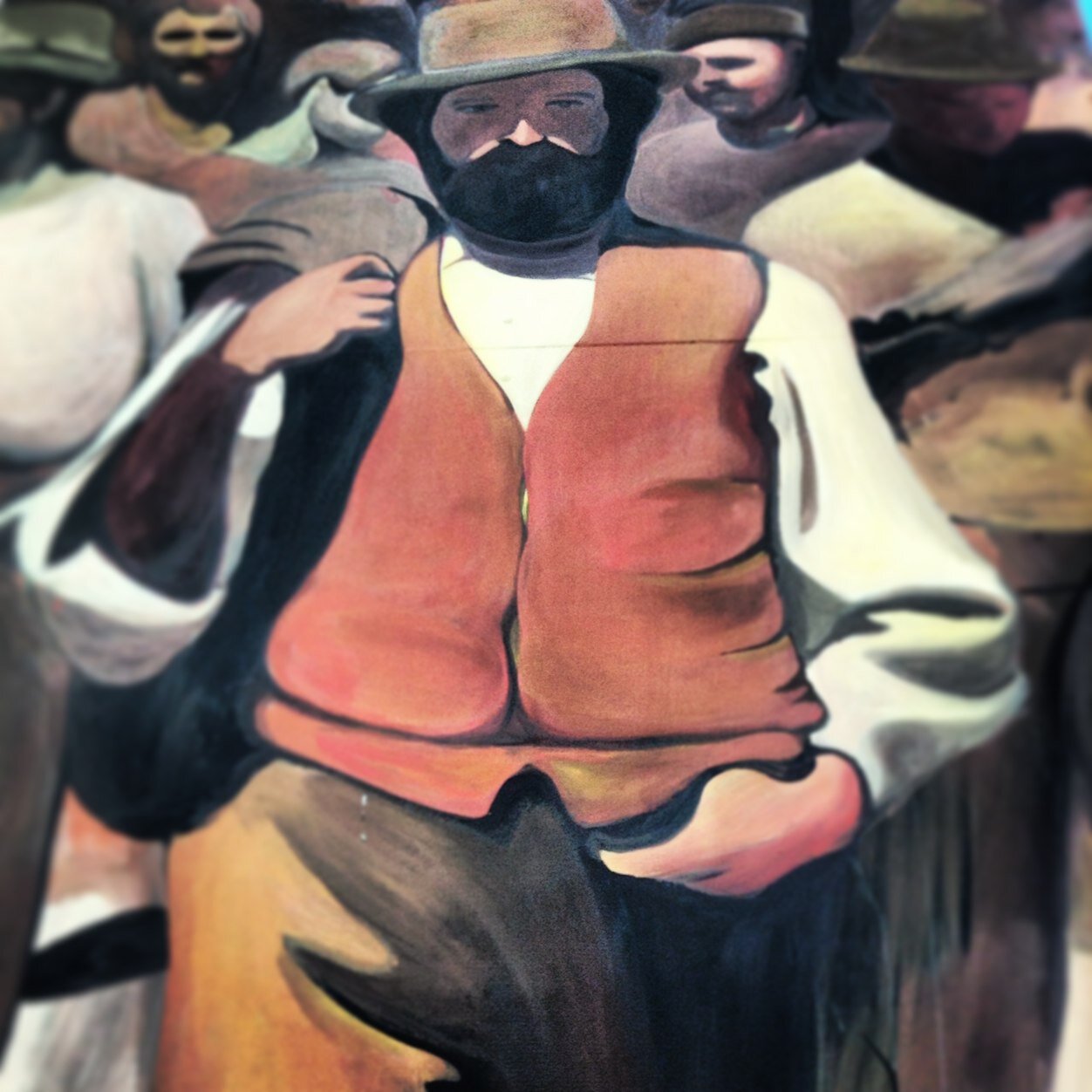 lapuertagrande's profile picture. Restaurante Bar y Sala de Conciertos. Carrera 12 # 93-64. Reservas y cumpleaños: 636 3425 ó 636 3427.