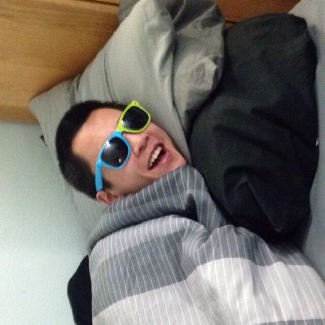 kenny_toe's profile picture. Who stole my tv?