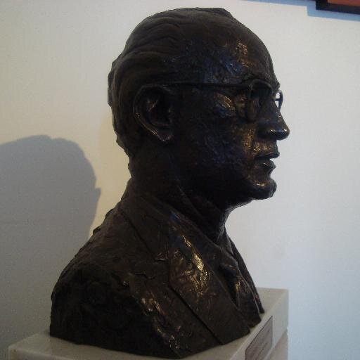 Heraclio_chaz's profile picture. 