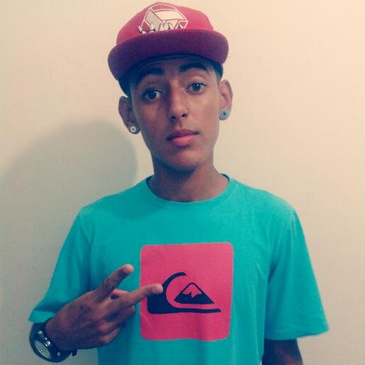 Apenas viva sem medo de ser feliz ;)